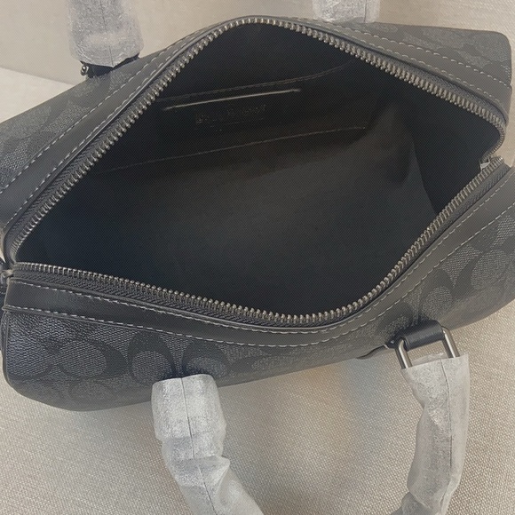 Coach Venturer Duffle 27 In Signature Canvas - Picture 7 of 9